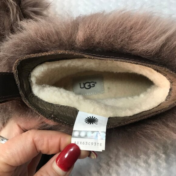New UGG W Otelia Lether Boots - Picture 3 of 8